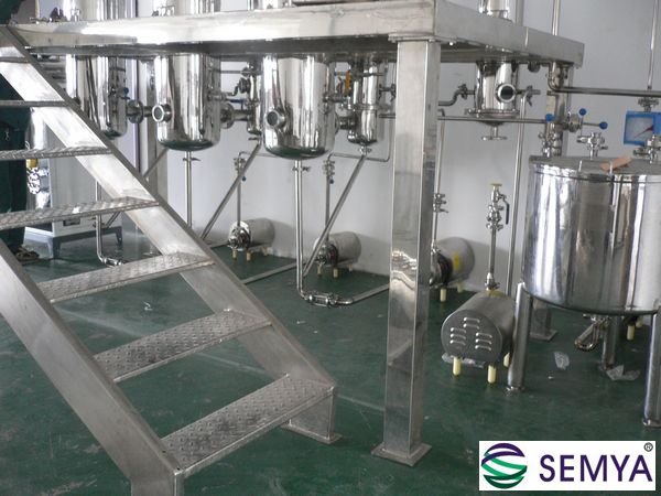 廢水三效降膜蒸發器